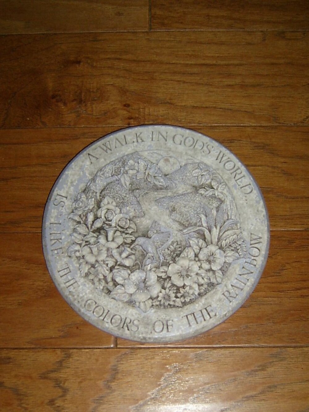 Concrete Stepping Stone "A Walk in God's World", 9.5", GUC